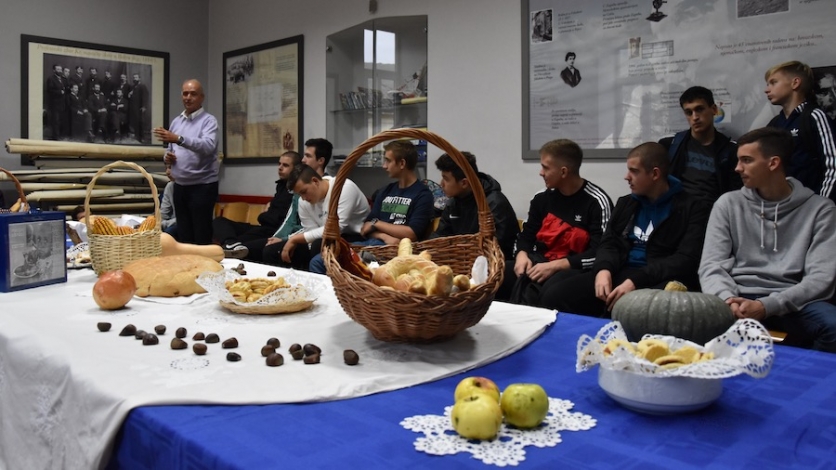 Dan kruha prigodno obilježen u Pomorskoj školi Bakar