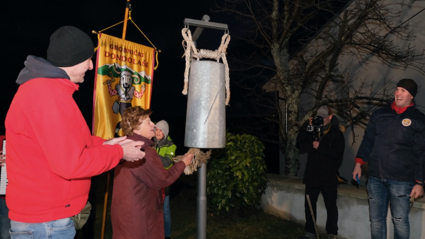 Dondolaško zvono razbudilo maškaranu Grobnišćinu