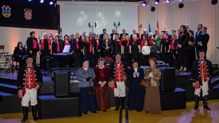 Duh Božića na koncertu Sklada u Bakru