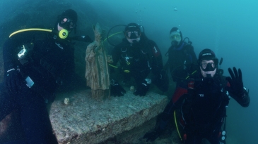 Podvodna potraga za svetim Nikolom