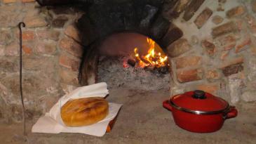 Kušajte kruh iz stare krušne peći