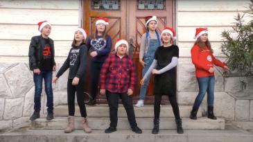 Osnovnoškolci snimili spot za pjesmu “Božić u Bakru”