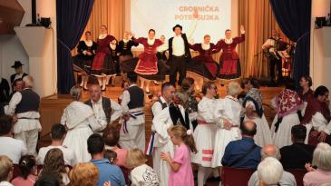Zvir 50. obljetnicu proslavio plesnim “obilaskom” Hrvatske